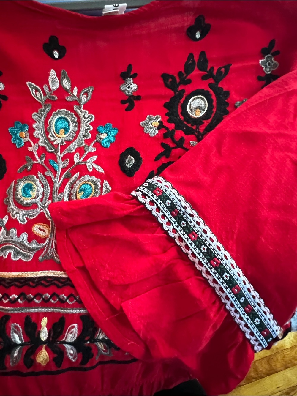 Size Large Red Embroidered Boho Dress - Picture 4 of 4
